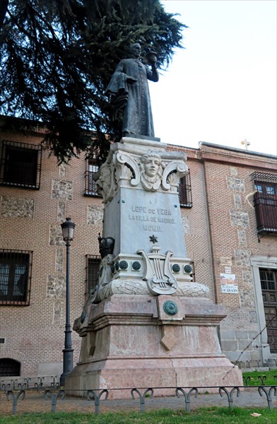 115-Памятник Лопе де Вега